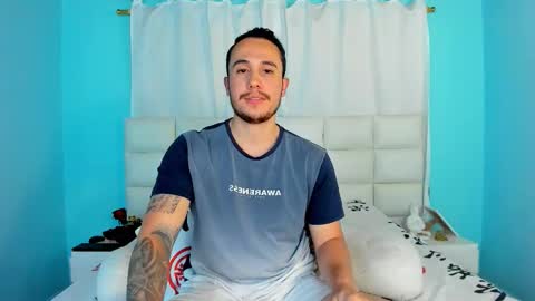 Juan online show from November 2025 10:08:01 PM