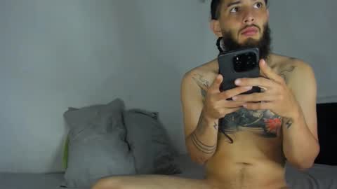 Juan online show from November 2025 08:01:02 AM