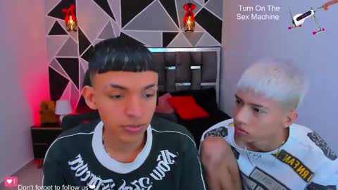 JuanSteven online show from March 2026 03:33:01 AM