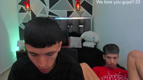 Snapshot of juan_nd_steven chatting on June 2026 11:25:02 AM JuanSteven online show from June 2026 11:25:02 AM