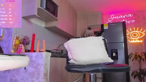 JUANA VALENTINA QUINTERO independent model  ONLY FANS --- Juanaquintero online show from October 2025 05:07:01 AM