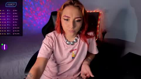 Snapshot of juana_tropic chatting on December 2024 11:57:01 PM Juana Fer online show from December 2024 11:57:01 PM