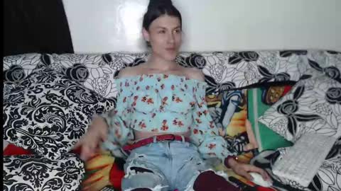 Snapshot of juanavelez9311 chatting on January 2025 05:32:01 AM JUANA ALEJANDRA VELEZ online show from January 2025 05:32:01 AM