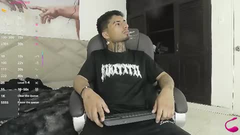 juancamilo66_ online show from July 2026 01:52:01 AM