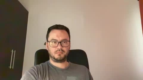 Snapshot of juanchom chatting on January 2025 03:54:02 PM juanchom online show from January 2025 03:54:02 PM