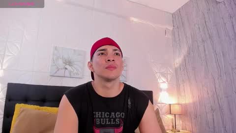 Juan David online show from November 2025 01:32:02 PM