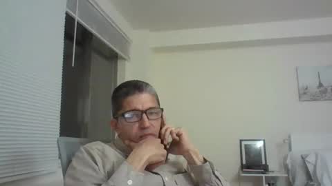 juanearth1 online show from February 2026 12:22:02 AM