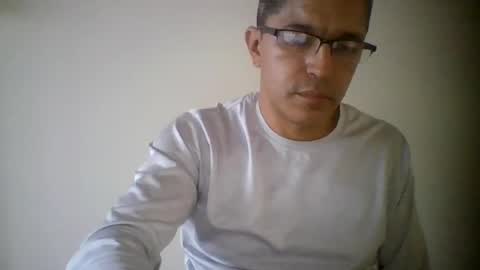 juanearth1 online show from July 2026 12:17:02 AM