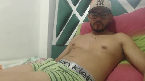 juanfe_style online show from October 2025 05:39:02 AM