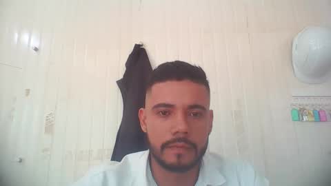 juanfe_style online show from April 2026 03:29:01 PM