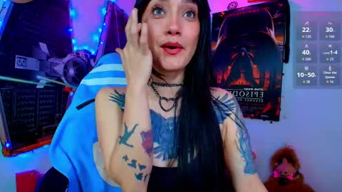 Juanita online show from April 2026 10:04:02 PM
