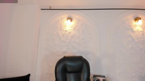 Juanita Clay online show from January 2026 11:57:02 AM