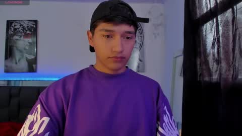 Snapshot of juanjo_ferrari chatting on October 2025 04:57:01 PM juanjo ferrari online show from October 2025 04:57:01 PM