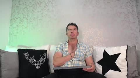 Snapshot of juank_fit45 chatting on October 2025 01:51:02 PM Juan k online show from October 2025 01:51:02 PM