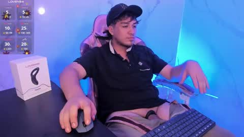 JUAN  online show from April 2026 05:23:01 AM