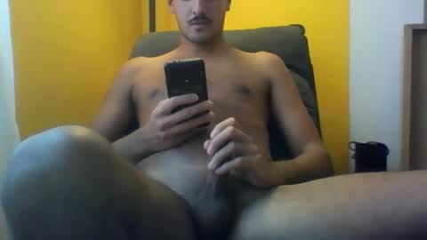 Snapshot of juanmonester chatting on October 2025 02:52:02 PM monester24 online show from October 2025 02:52:02 PM