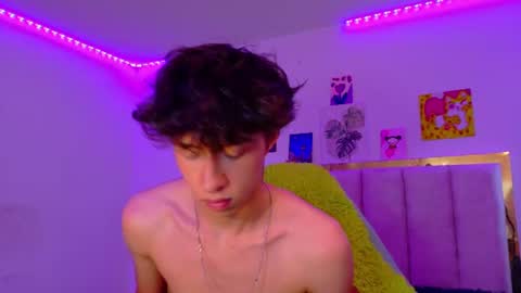 juanmres online show from June 2026 05:36:01 PM