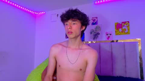 juanmres online show from July 2026 06:32:01 PM