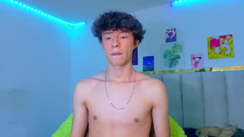 juanmres online show from July 2026 07:07:01 PM