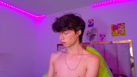 juanmres online show from July 2026 09:56:02 PM