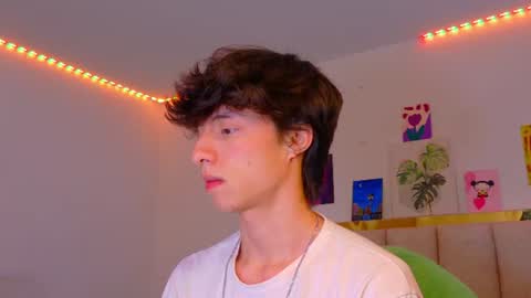 juanmres online show from July 2026 06:20:01 PM