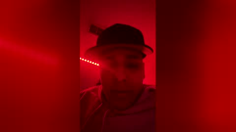 juanpablovg22 online show from February 2026 08:58:01 PM