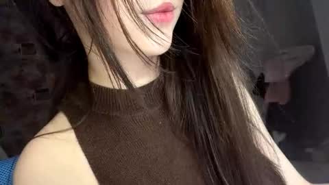 Mila online show from January 2026 02:41:02 PM