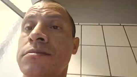 Jugg online show from September 2025 05:01:02 PM