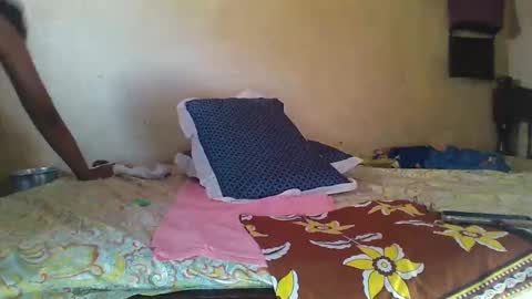 juice_petite3 online show from February 2025 11:23:02 AM