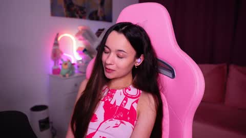 Angelina online show from May 2026 04:04:02 PM