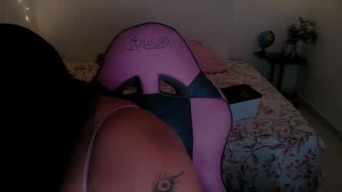 EleN online show from September 2025 03:41:02 AM