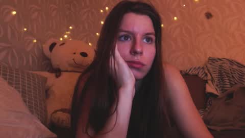 laura online show from September 2025 02:42:01 PM