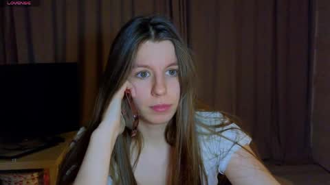 laura online show from April 2026 08:09:02 PM