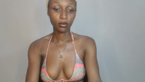 Snapshot of juicy_pinkpussy564197 chatting on May 2026 06:47:02 PM olivia online show from May 2026 06:47:02 PM