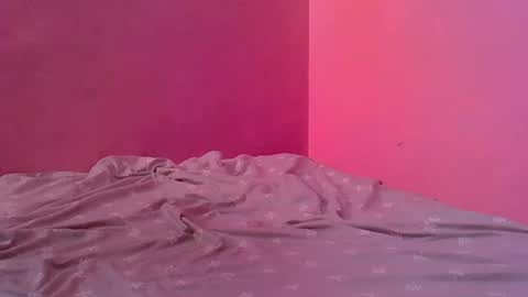 juicyblackforest online show from February 2025 01:57:01 PM