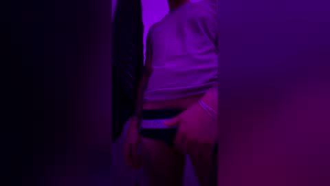 juicyboy97 online show from March 2026 07:14:01 PM