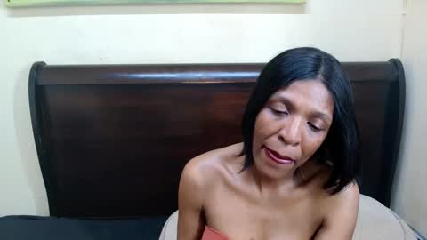 Miss Kay online show from October 2025 06:03:01 PM