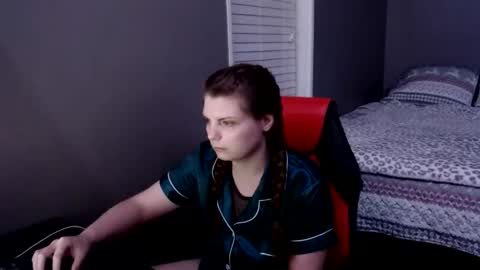 juicymomma1223 online show from January 2025 03:14:01 AM