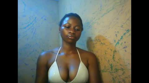 juicypiexx online show from October 2025 12:57:01 AM