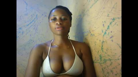 juicypiexx online show from December 2025 03:06:01 PM