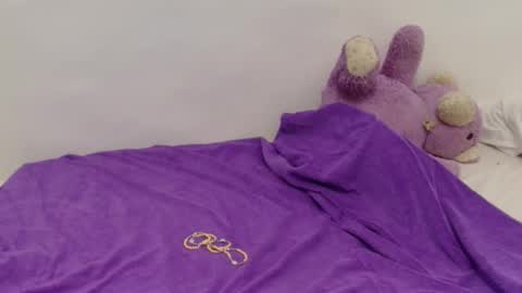 juicyxpink online show from March 2026 07:57:02 AM