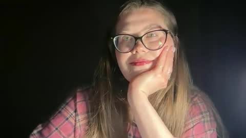 Snapshot of jules_ma chatting on May 2026 07:52:01 PM Jules online show from May 2026 07:52:01 PM