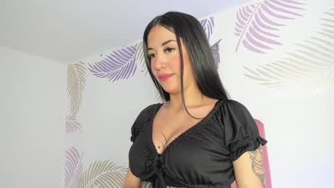 Julees online show from December 2024 07:27:02 PM