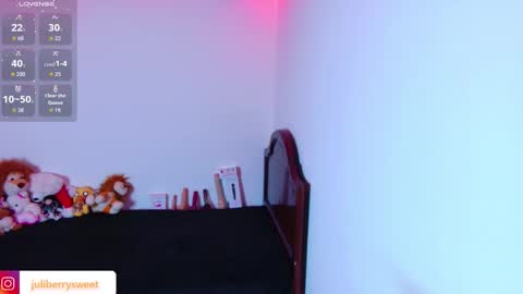 Snapshot of juli05star chatting on November 2025 02:06:01 AM Juliana online show from November 2025 02:06:01 AM