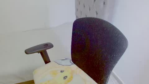 Snapshot of juli_69 chatting on September 2025 06:08:02 PM  Juliana Torres  online show from September 2025 06:08:02 PM