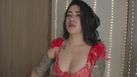 Juli Modelo Independiente online show from March 2026 12:53:02 PM