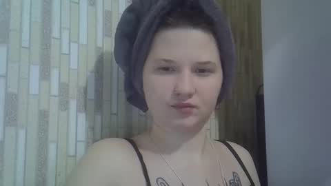 julia1605 online show from March 2026 10:17:03 PM