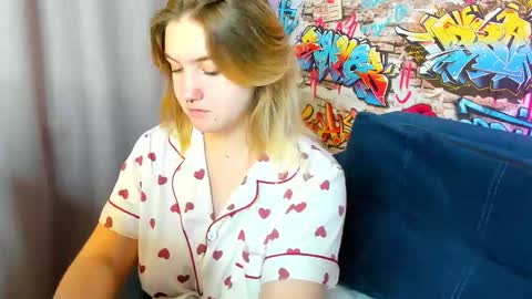 Snapshot of julia_jips chatting on October 2025 01:28:01 AM Julia Jips online show from October 2025 01:28:01 AM