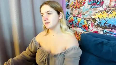 Snapshot of julia_jips chatting on October 2025 01:06:01 AM Julia Jips online show from October 2025 01:06:01 AM