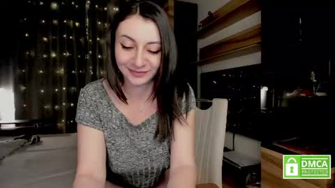 julia_t_mog online show from June 2026 09:41:02 PM